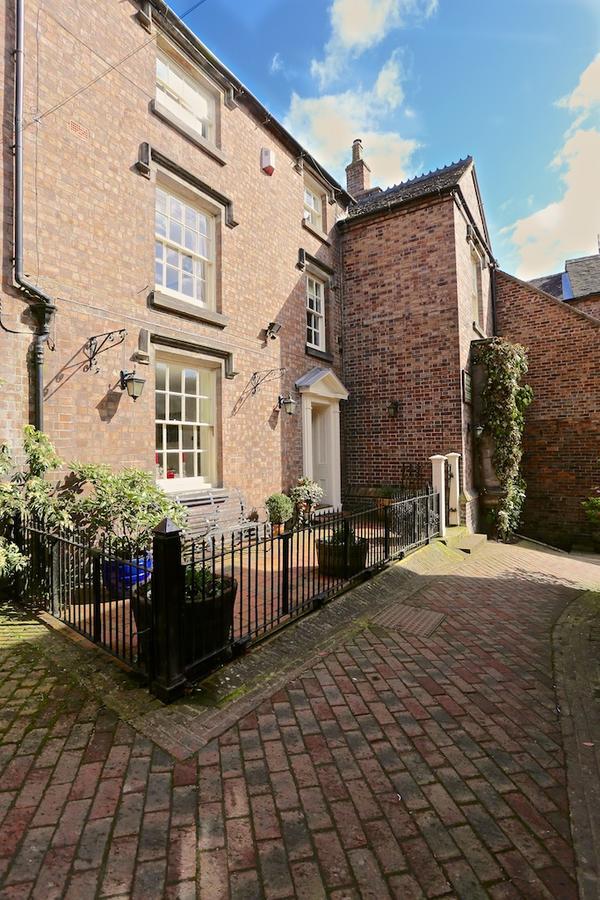 The Library House B&B Ironbridge Exterior photo