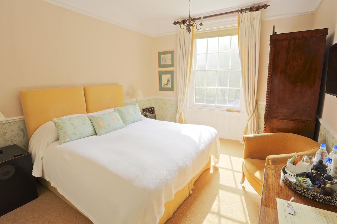 The Library House B&B Ironbridge Exterior photo